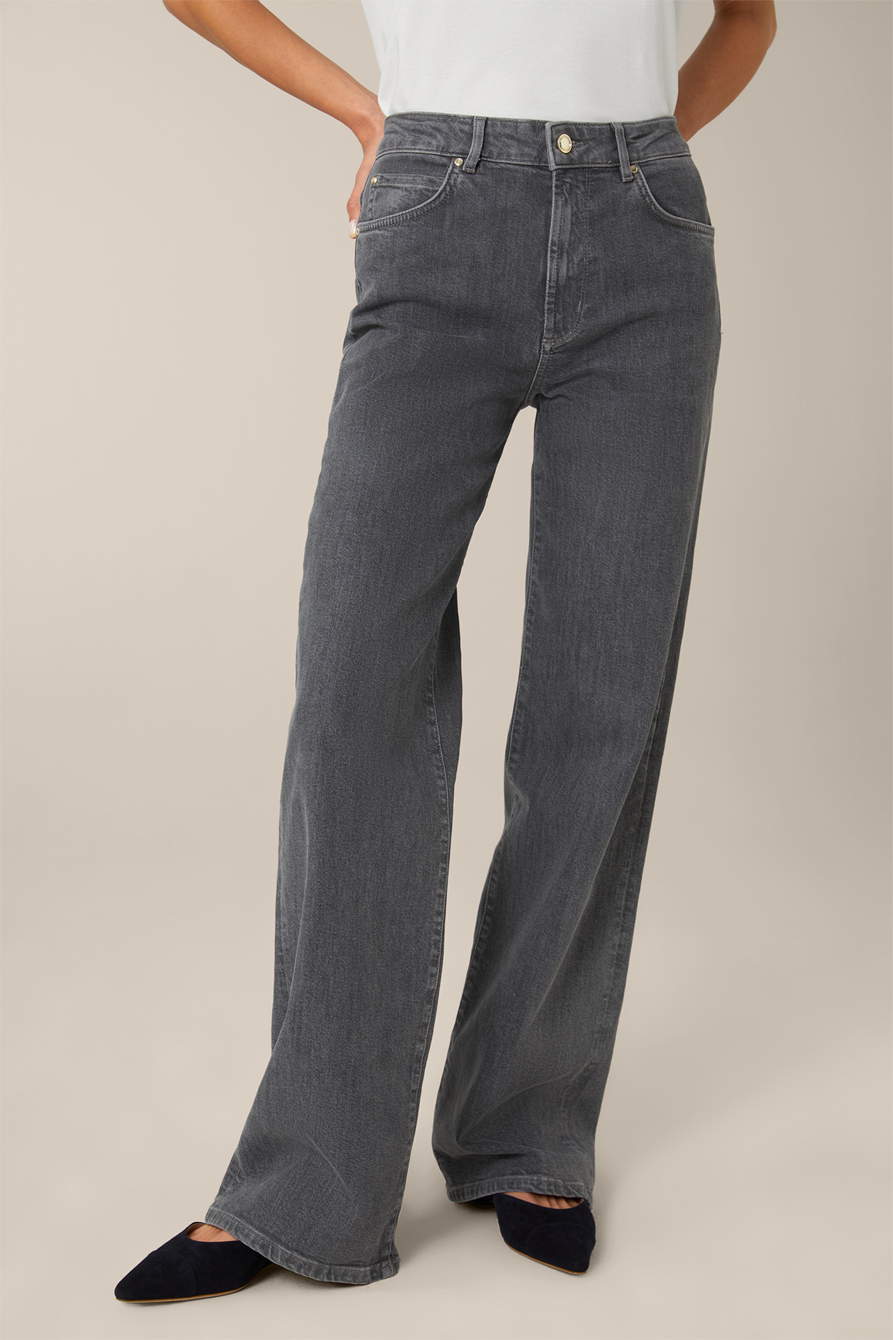 Pantalon en jean Marlene, en gris délavé